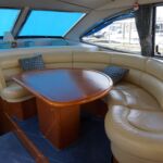 Broom 50 - Separate dining area and seating