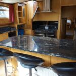 Wide Beam Barge - Breakfast Bar