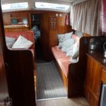 Ocean 30 - View into the main cabin