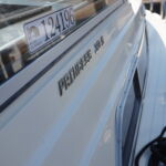 Princess 30S - Wide side decks with guard rails