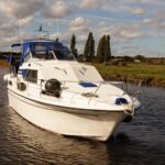 Broom 1070 - Carlotta on the RIver Trent