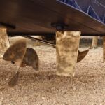 Broom 1070 - Propellers and rudders cleaned up